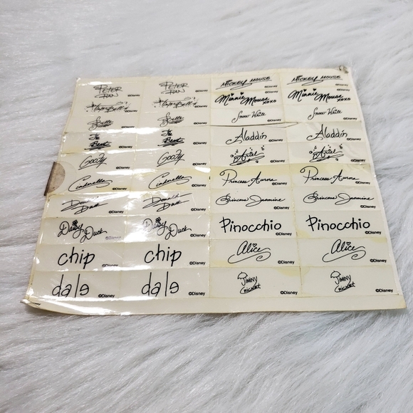 Vintage Autograph Stickers Disney Parks 1990's deadstock - Picture 4 of 7